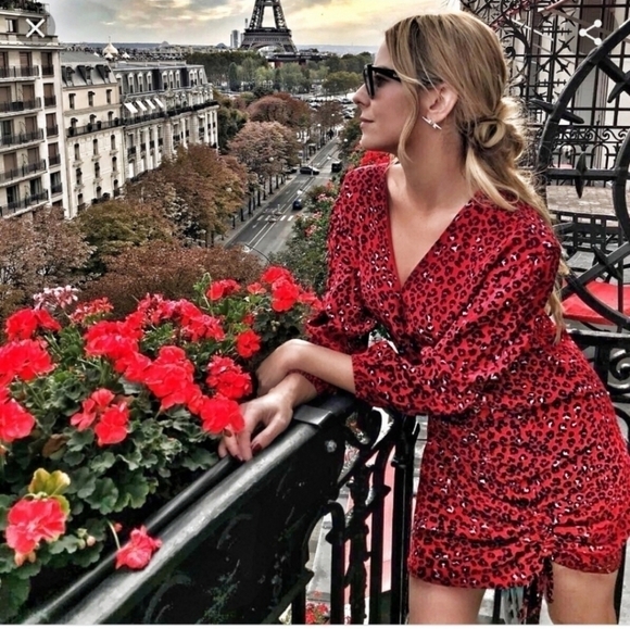 Revolve Lovers + Friends Hayden Red Mini Dress XXS - Picture 1 of 9